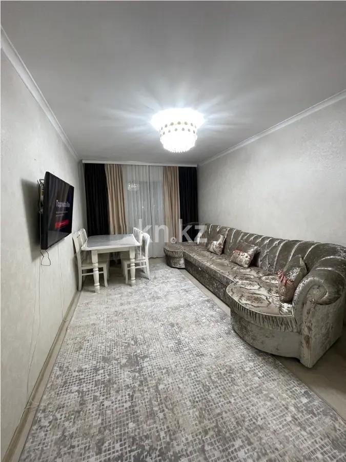 Продажа 3-комнатной квартиры, 70 м², ул. Жандосова, дом  29г - Продажа квартир в Казахстане фото 1 из 4