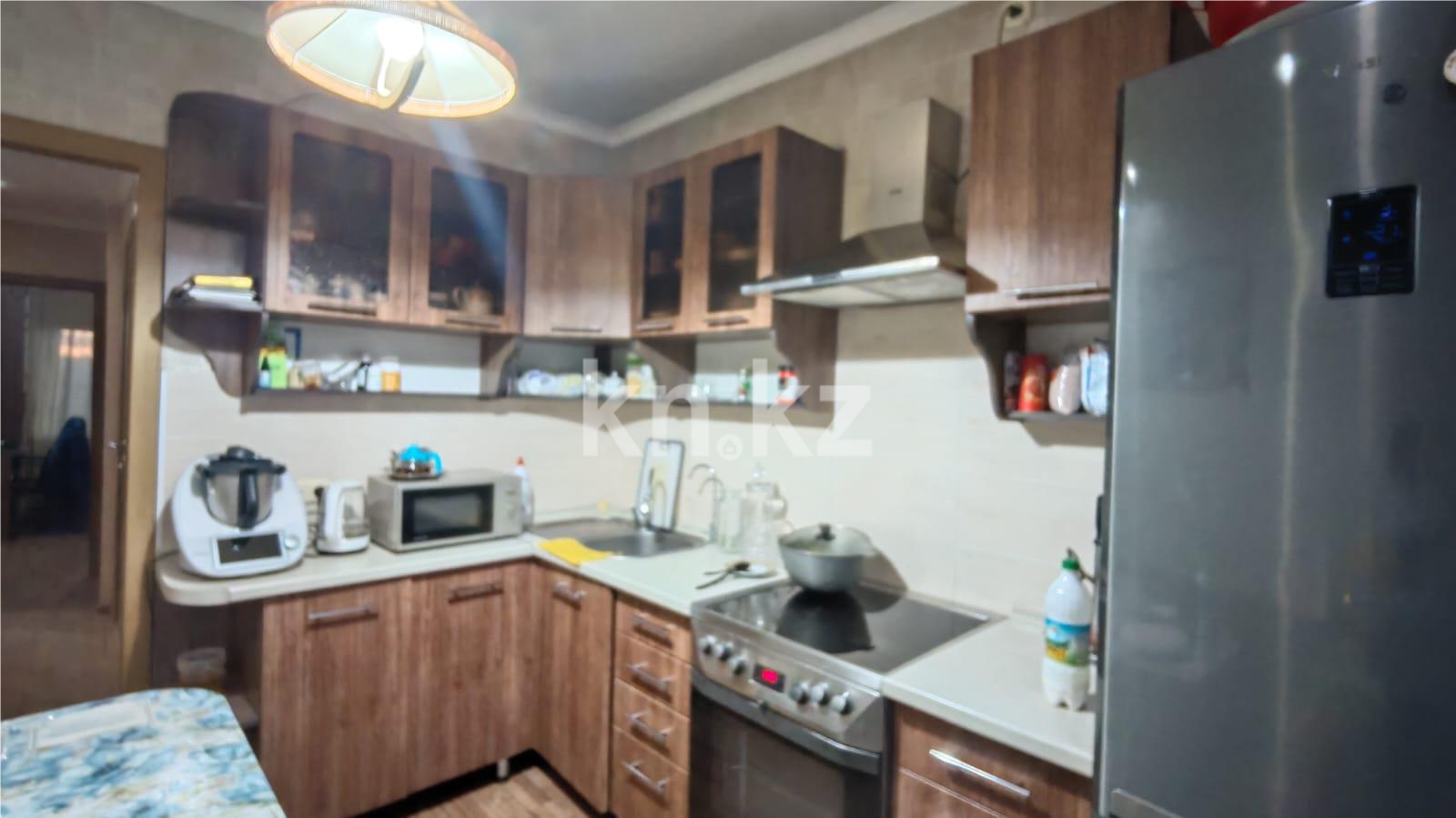 Продажа 3-комнатной квартиры, 65 м² в Караганде - фото 13