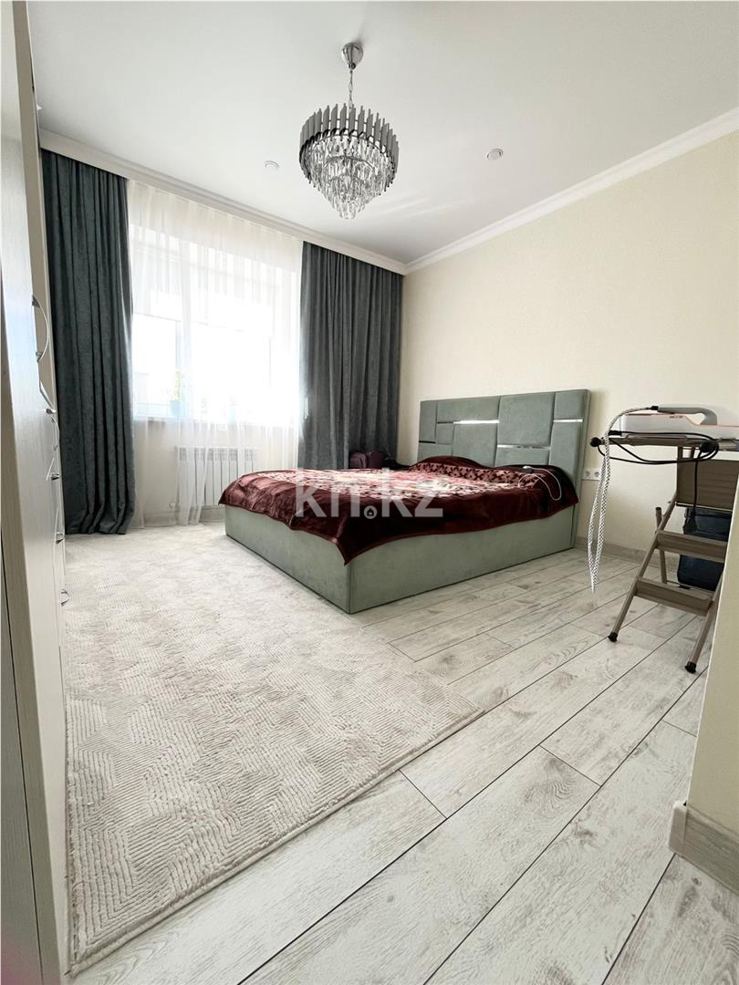 Продажа 3-комнатной квартиры, 83 м², мкр-н Степной-2, дом  14/15 - Продажа  трехкомнатных квартир в Караганде фото 2 из 16