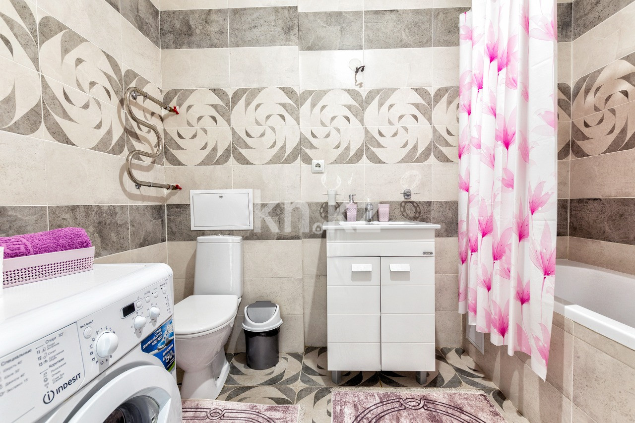 Аренда 1-комнатной квартиры посуточно, 50 м², пр. Кабанбай батыра, дом  29 - ул. Сыганак в Астане - фото 6