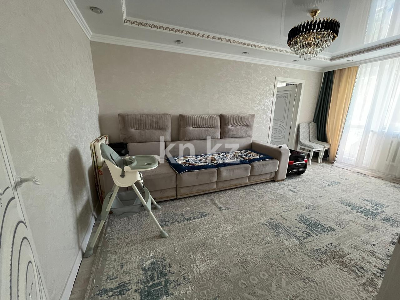 Продажа 3-комнатной квартиры, 61 м², мкр-н 19 в Караганде - фото 4