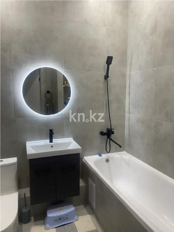 Продажа 2-комнатной квартиры, 62 м², ул. Утеген батыра, дом  11в в Алматы - фото 5