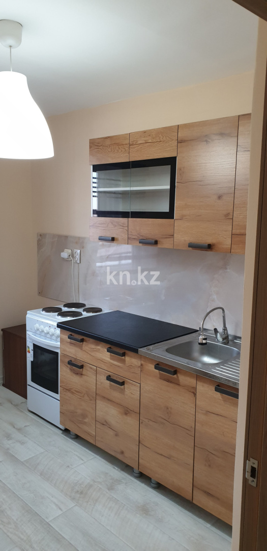 Аренда 2-комнатной квартиры, 50 м² - Недвижимость в Караганде - страница 4 фото 1 из 14