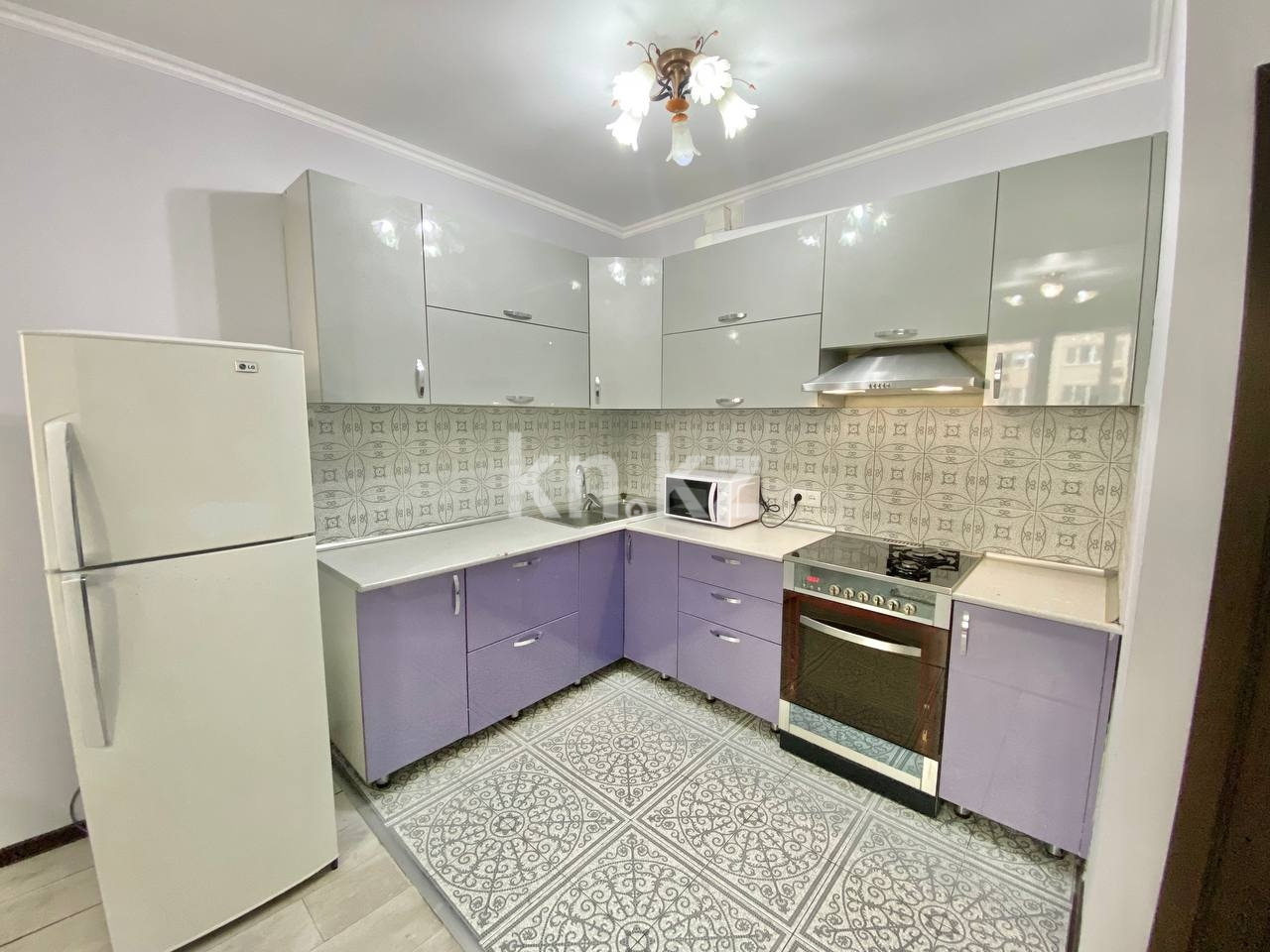 Продажа 2-комнатной квартиры, 72 м² в Алматы - фото 7