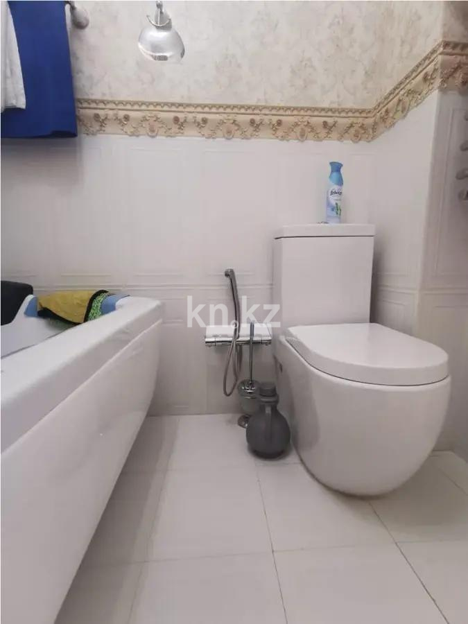 Продажа 2-комнатной квартиры, 108 м², ул. Толе би, дом  286/5 - Продажа  двухкомнатных квартир в Алматы фото 9 из 11