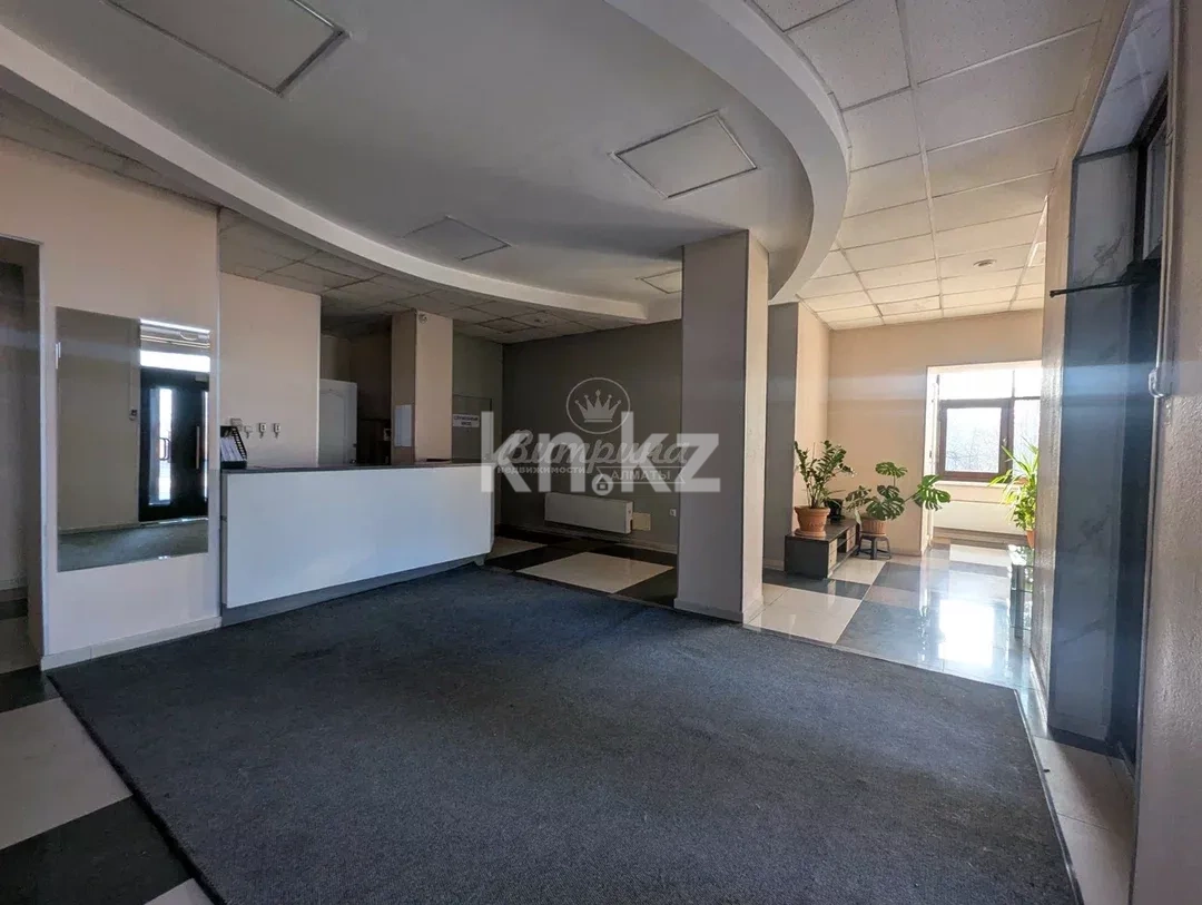 Продажа 4-комнатной квартиры, 131.9 м² в Алматы - фото 26