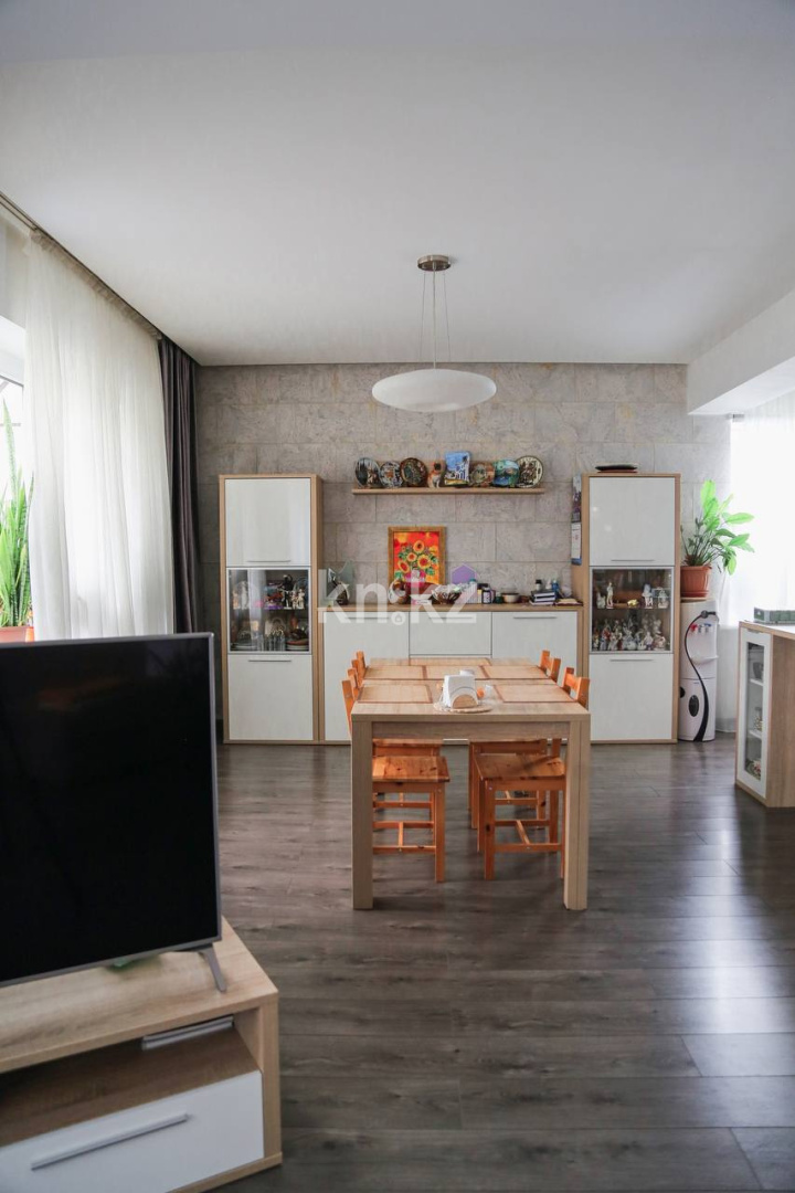 Продажа 6-комнатного дома, 239 м², ул. Басенова - Продажа домов и коттеджей в Алматы фото 20 из 23