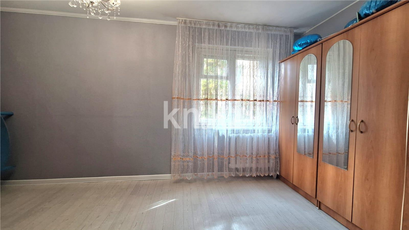 Продажа 5-комнатной квартиры, 86 м², мкр-н 11а - Продажа квартир в Караганде фото 7 из 14
