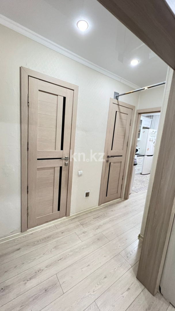 Продажа 3-комнатной квартиры, 64 м², мкр-н Гульдер-1, дом  13 в Караганде - фото 17