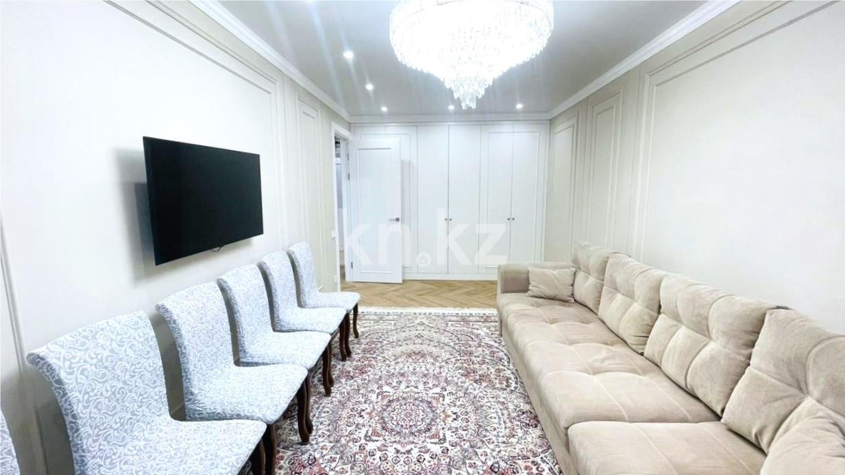 Продажа 3-комнатной квартиры, 90 м², ул. Букетова - Продажа  трехкомнатных квартир в Караганде с фото фото 3 из 13