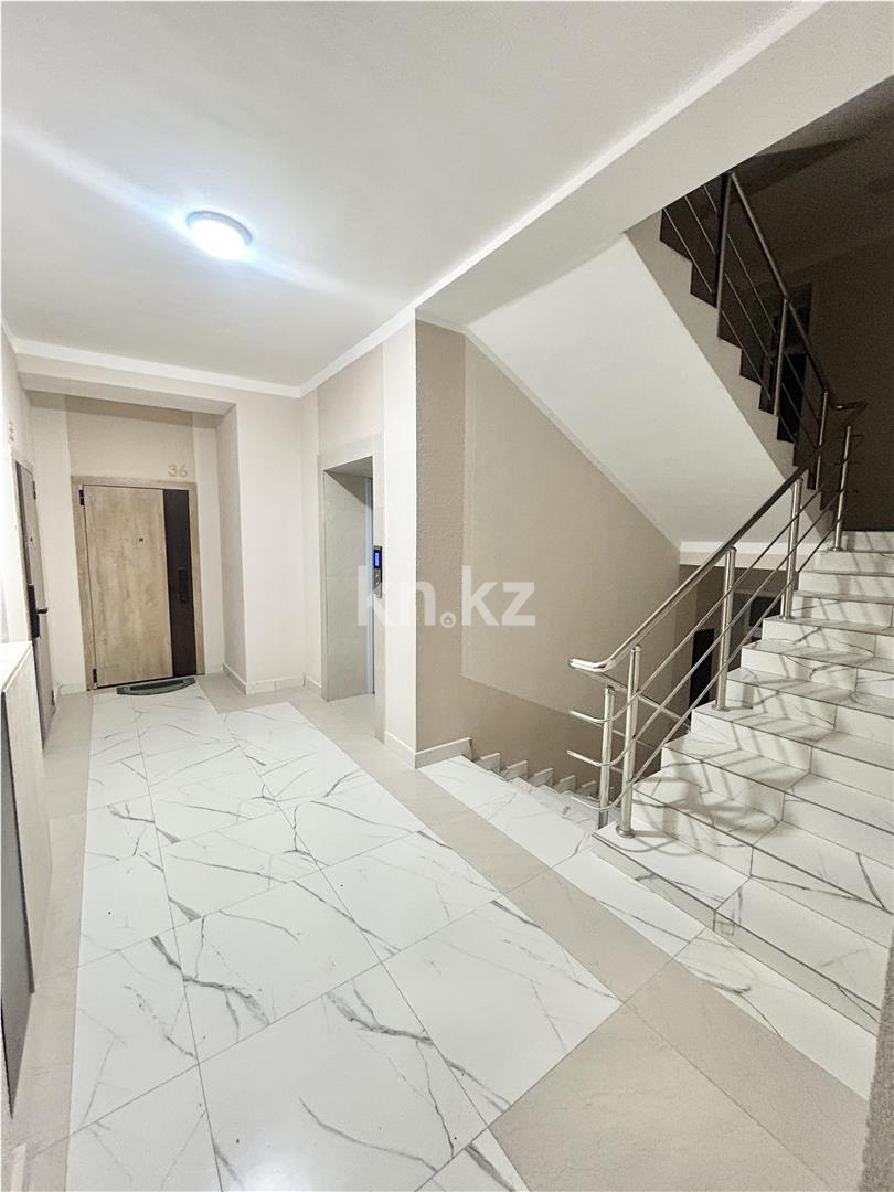 Продажа 2-комнатной квартиры, 70 м² - Продажа двухкомнатных квартир на Юго-Востоке Караганды - страница 5 фото 13 из 18