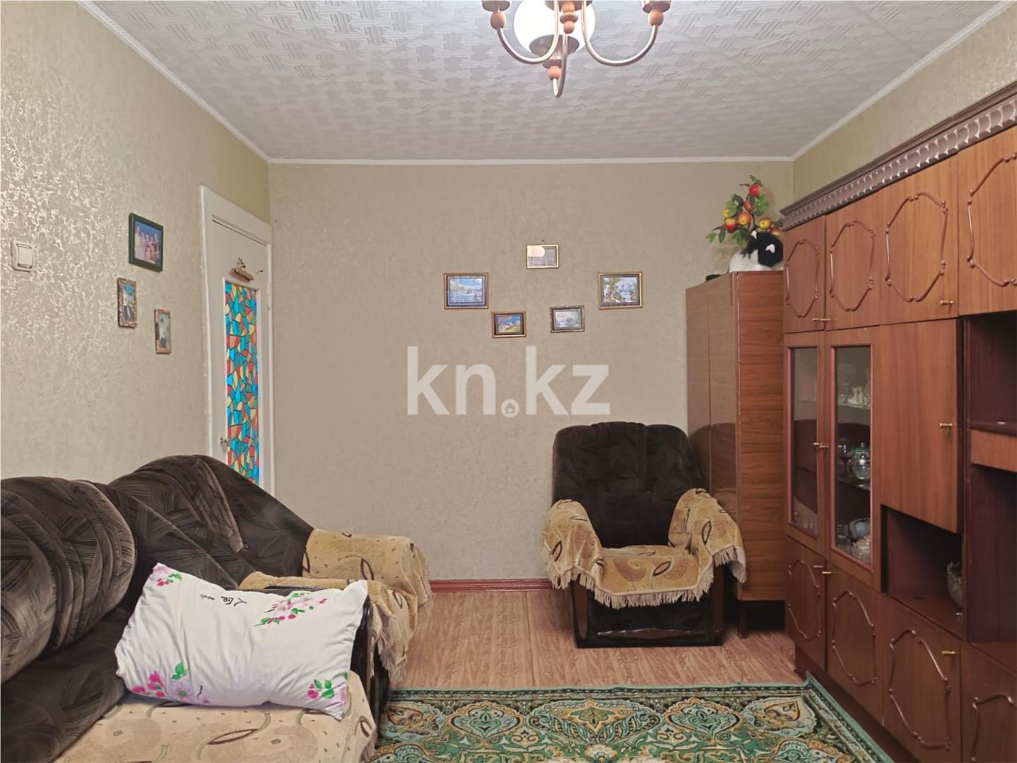 Продажа 3-комнатной квартиры, 63 м², мкр-н 22 - Продажа  трехкомнатных квартир в Караганде фото 2 из 15