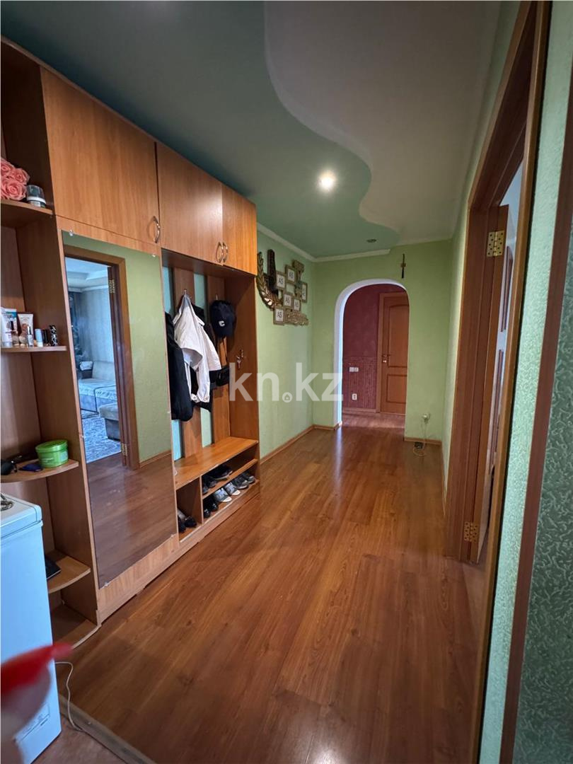 Продажа 3-комнатной квартиры, 64 м², мкр-н Орбита-1 - Продажа  трехкомнатных квартир в Караганде фото 11 из 15