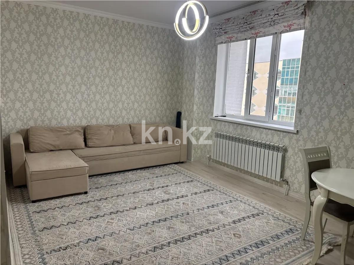 Продажа 3-комнатной квартиры, 90 м², пр. Кошкарбаева, дом  32/2 - Продажа  трехкомнатных квартир в Астане фото 1 из 5