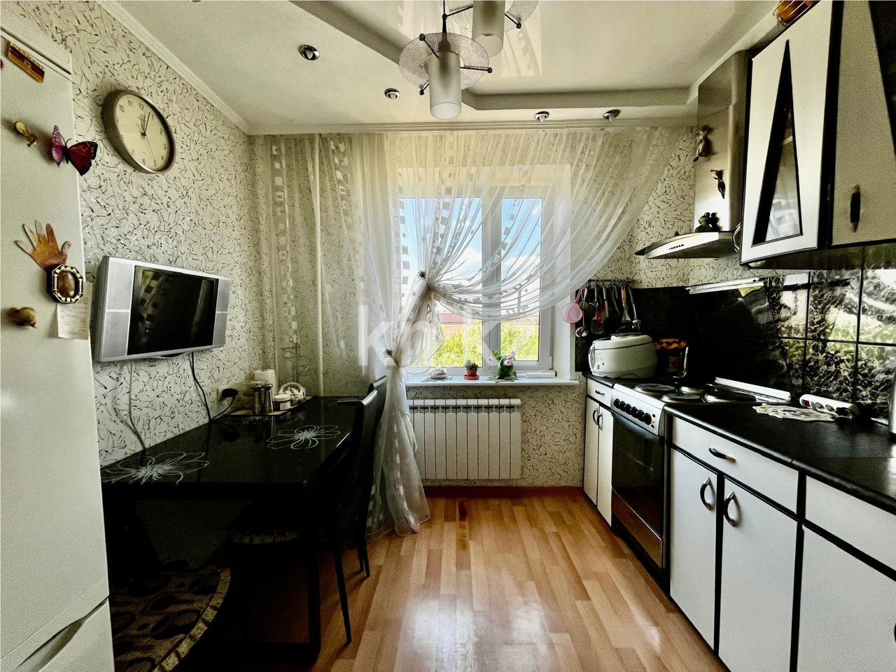 Продажа 4-комнатной квартиры, 87 м², мкр-н Орбита-1 - Продажа  четырехкомнатных квартир в Караганде фото 11 из 23