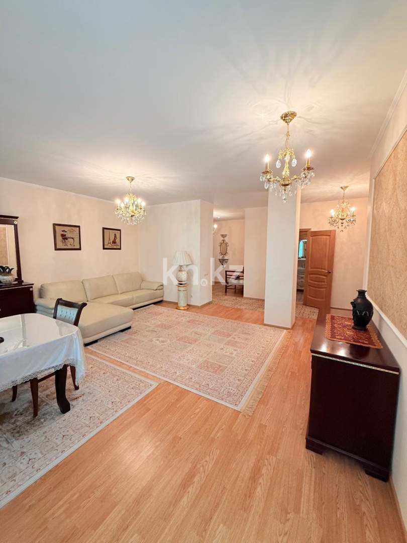 Продажа 3-комнатной квартиры, 130 м², ул. Достык, дом  5/1 - ул. Сауран в Астане - фото 17