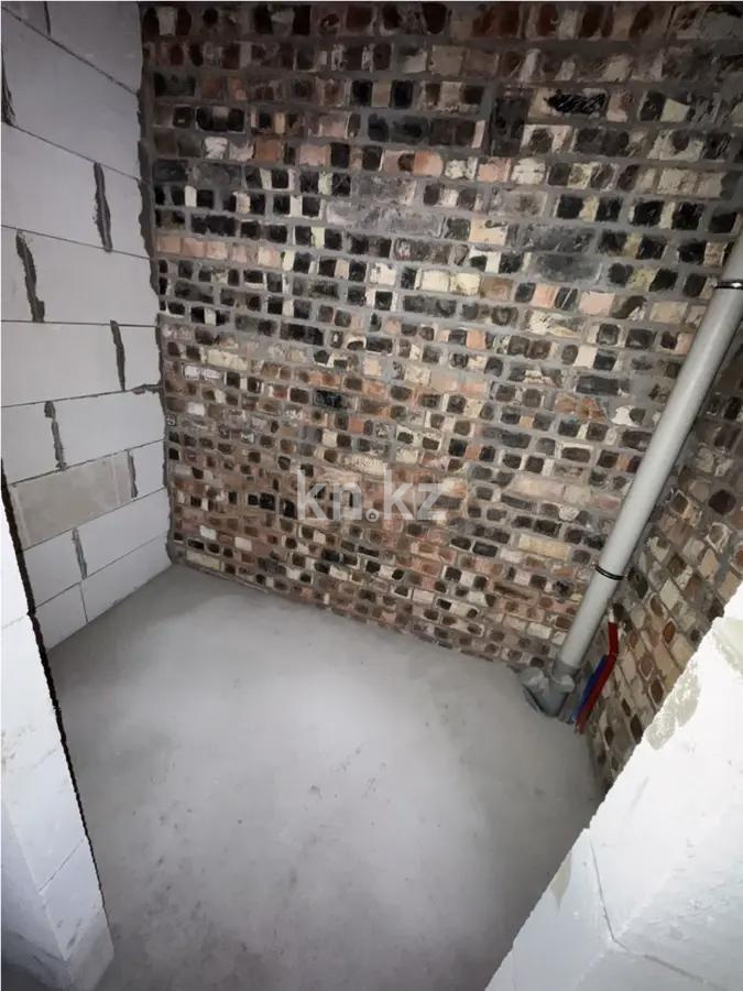 Продажа 1-комнатной квартиры, 30.9 м², ул. Тынышбайулы, дом  6 стр в Астане - фото 3