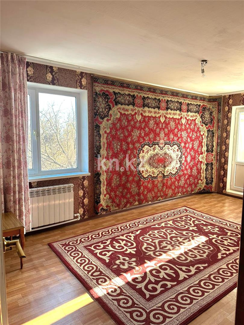 Продажа 3-комнатной квартиры, 62 м², мкр-н 6-й - Продажа  трехкомнатных квартир в Темиртау фото 1 из 9