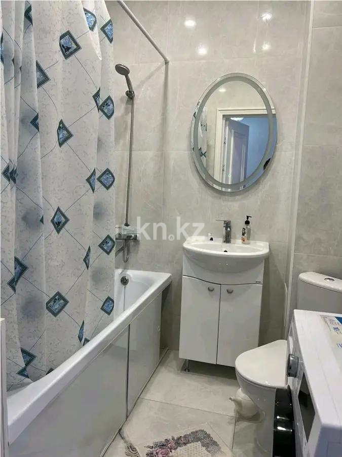 Продажа 4-комнатной квартиры, 120 м², ул. Нажимеденова, дом  13 в Астане - фото 5