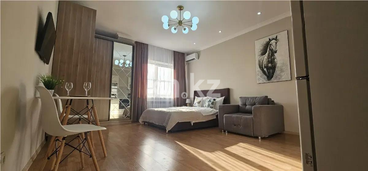 Продажа 1-комнатной квартиры, 32 м², пр. Сейфуллина, дом  525 - Продажа квартир в Алматы фото 1 из 3