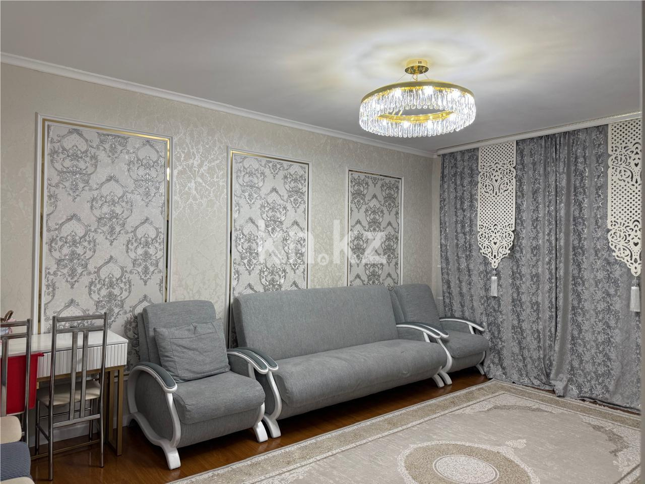 Продажа 3-комнатной квартиры, 90 м², пр. Шахтеров - Продажа квартир в Караганде фото 3 из 14