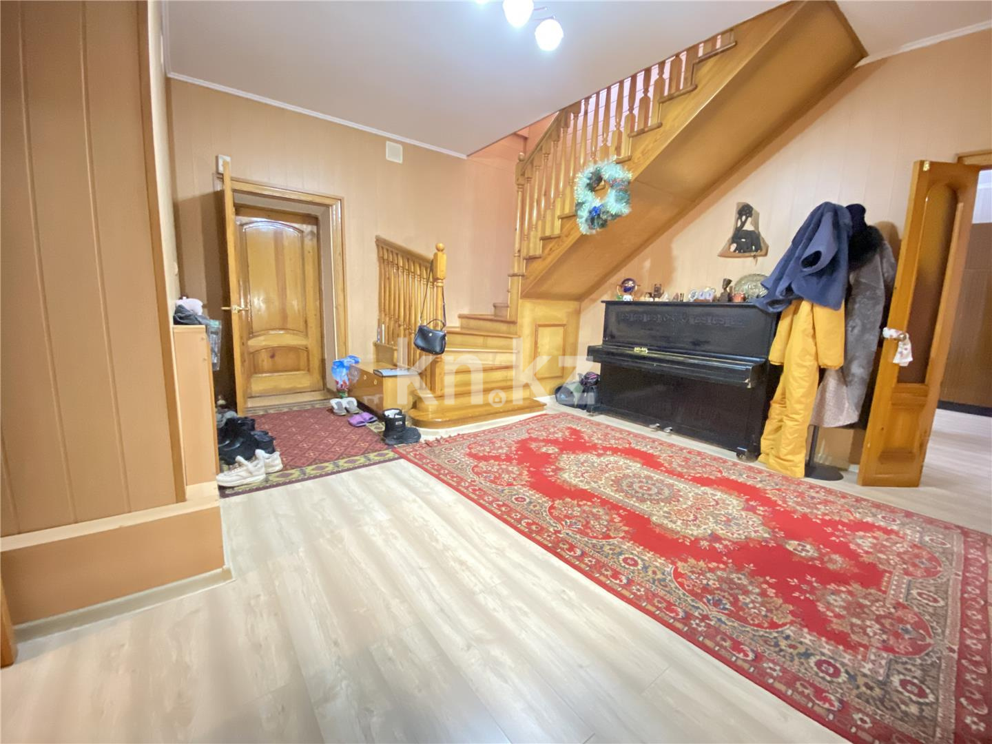 Продажа 7-комнатного дома, 372 м², ул. Аманжолова в Караганде - фото 18