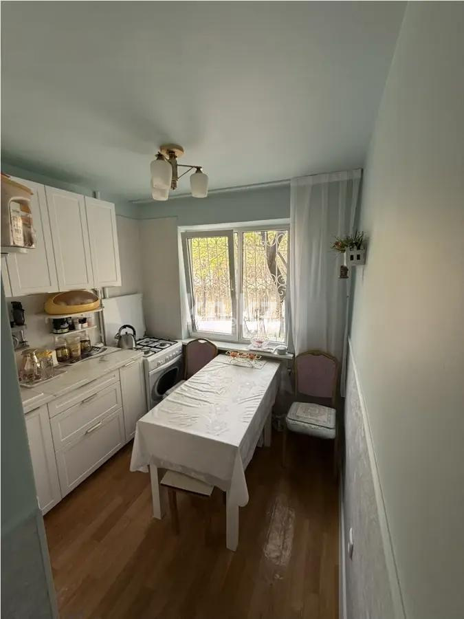 Продажа 3-комнатной квартиры, 58 м², мкр-н 2, дом  50 в Алматы - фото 4