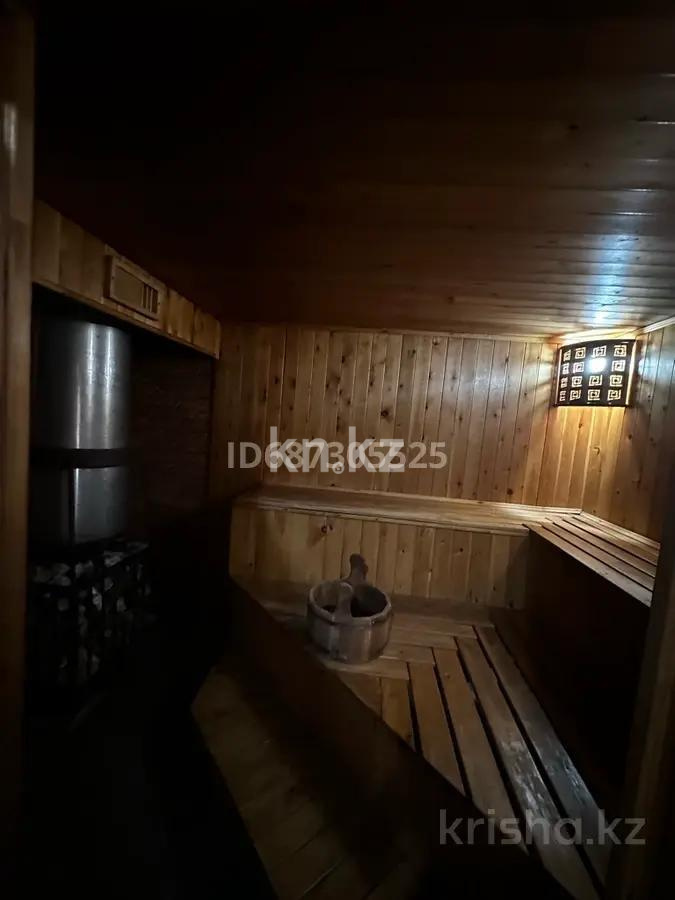 Продажа 6-комнатного дома, 362 м², ул. Жандарбековой - Продажа домов, коттеджей в Караганде фото 12 из 14