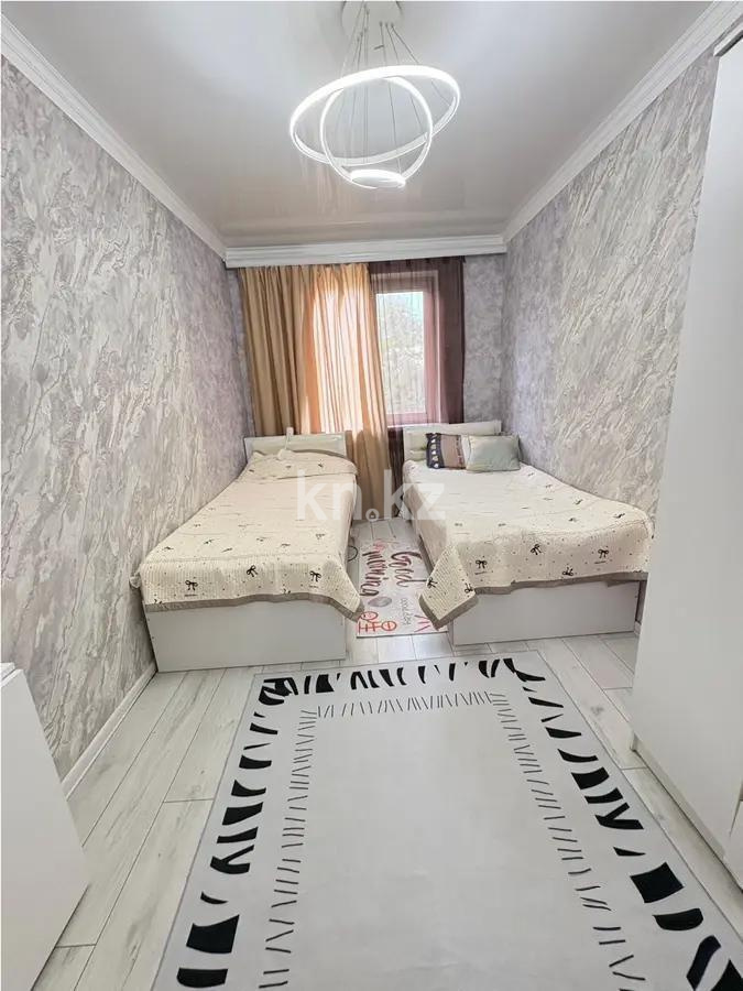 Продажа 3-комнатной квартиры, 57.5 м², мкр-н 2, дом  14 в Алматы - фото 2