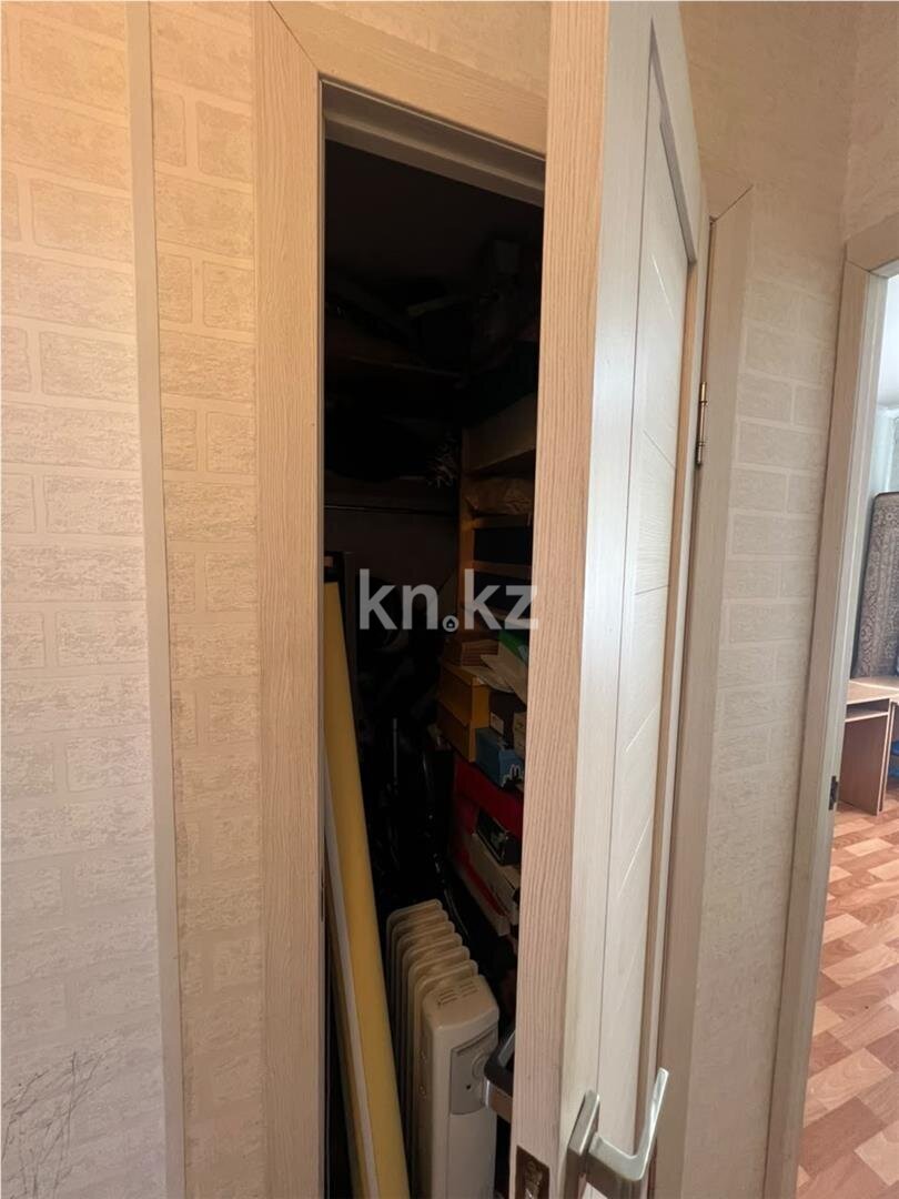 Продажа 3-комнатной квартиры, 65 м² в Караганде - фото 12