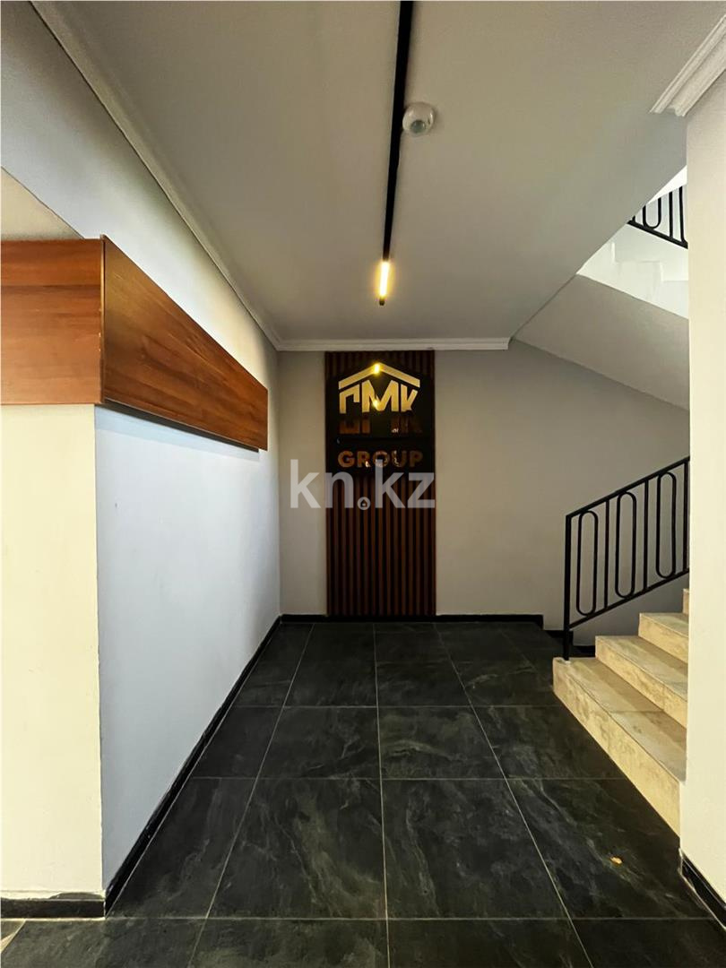 Продажа 3-комнатной квартиры, 88.8 м², ул. Гапеева - Продажа квартир в Караганде фото 1 из 15