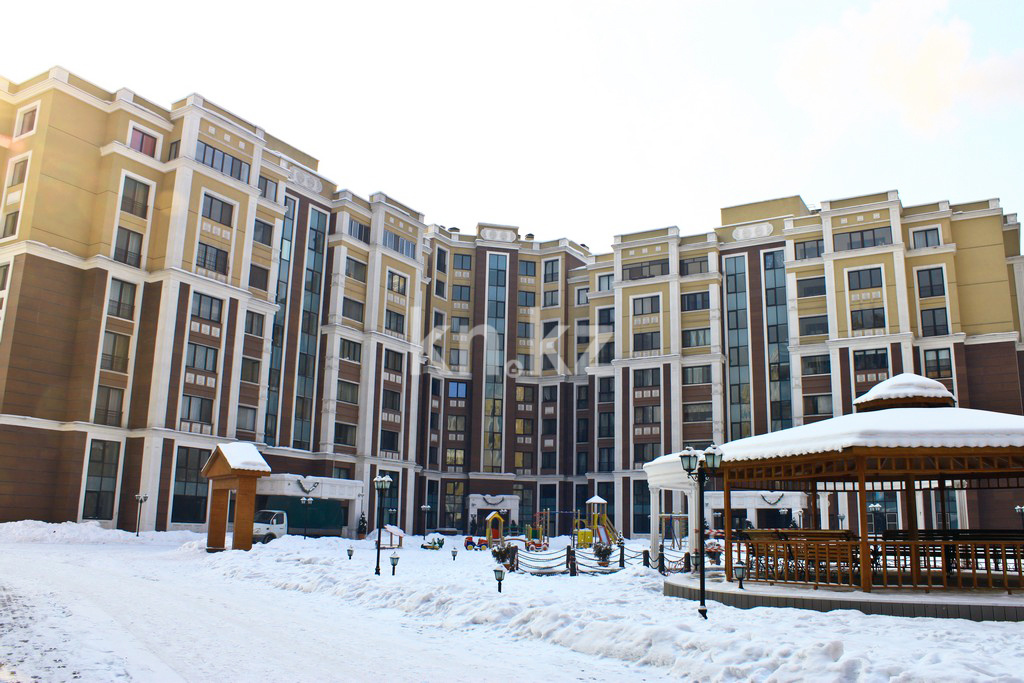 Продажа 4-комнатной квартиры, 156.9 м², ул. Кабанбай батыра, дом  51 в Алматы - фото 12