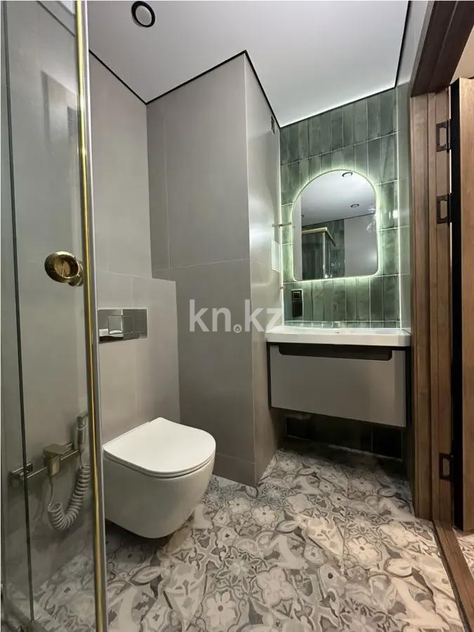 Продажа 2-комнатной квартиры, 65.67 м² в Алматы - фото 2