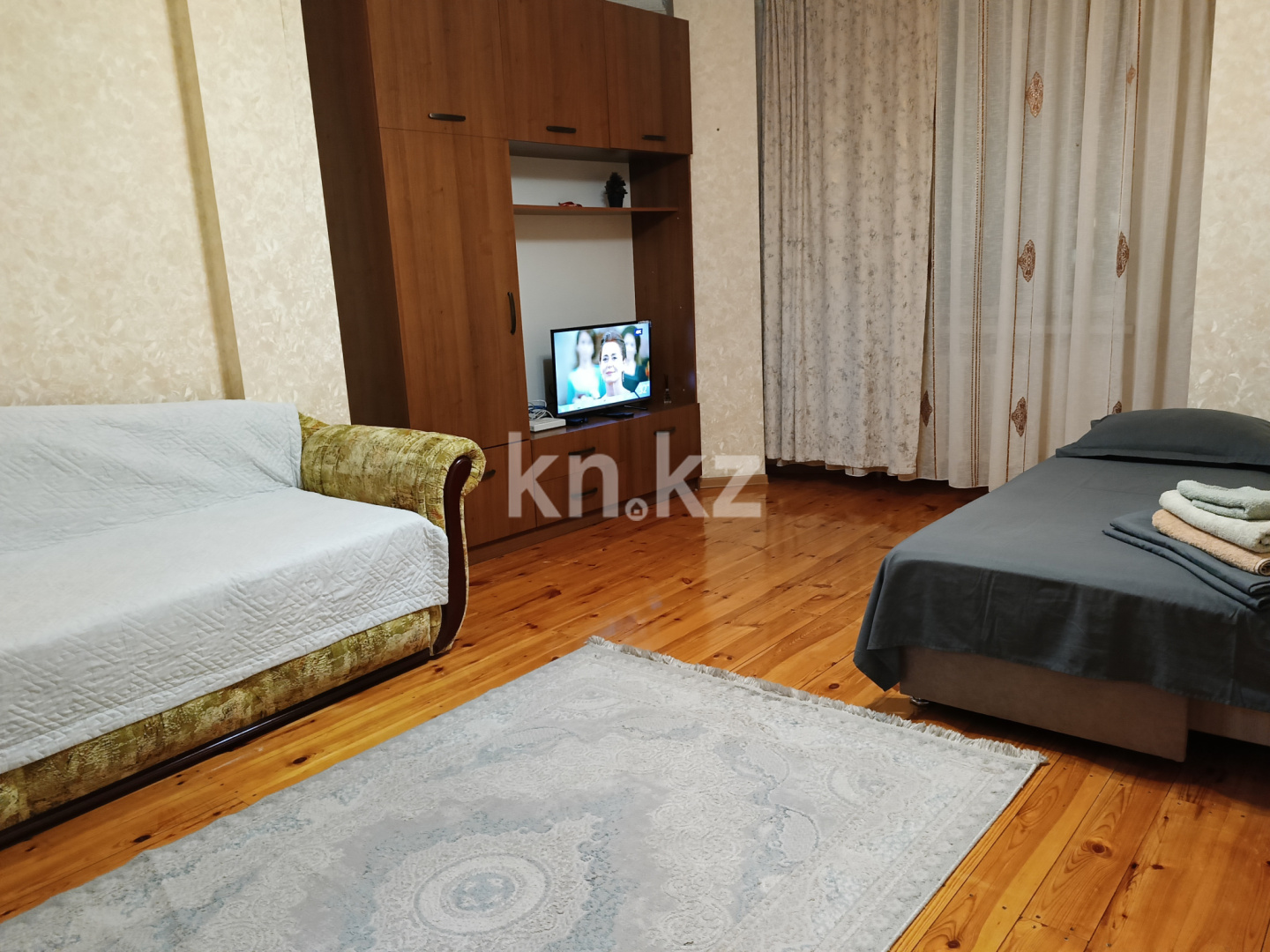 Аренда 1-комнатной квартиры посуточно, 50 м² - Аренда квартир посуточно в р-не Сарыарка Астаны фото 2 из 15