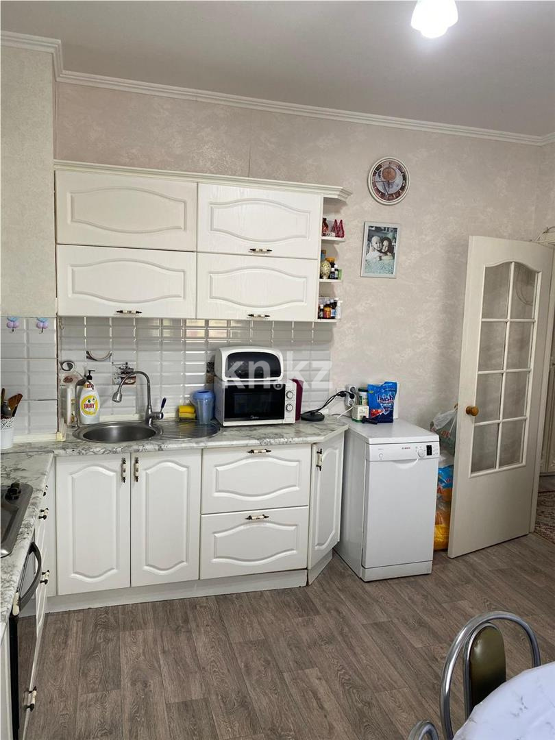 Продажа 3-комнатной квартиры, 80 м², ул. Сарыарка - Продажа квартир в Караганде фото 7 из 10