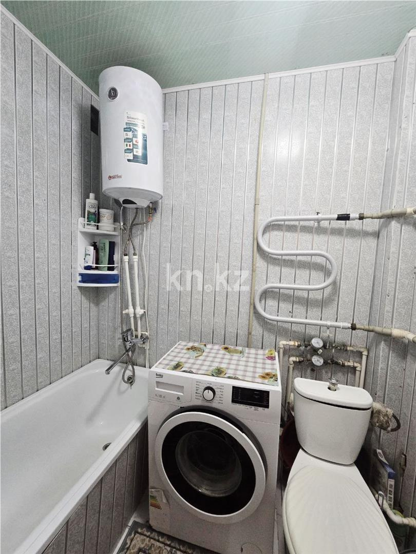 Продажа 3-комнатной квартиры, 61 м², ул. 6-й мик-н в Темиртау - фото 10