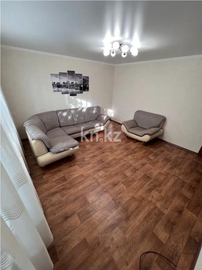 Продажа 2-комнатной квартиры, 50 м², ул. Казахстанская, дом  129 - Продажа  двухкомнатных квартир в Шахтинске фото 1 из 4