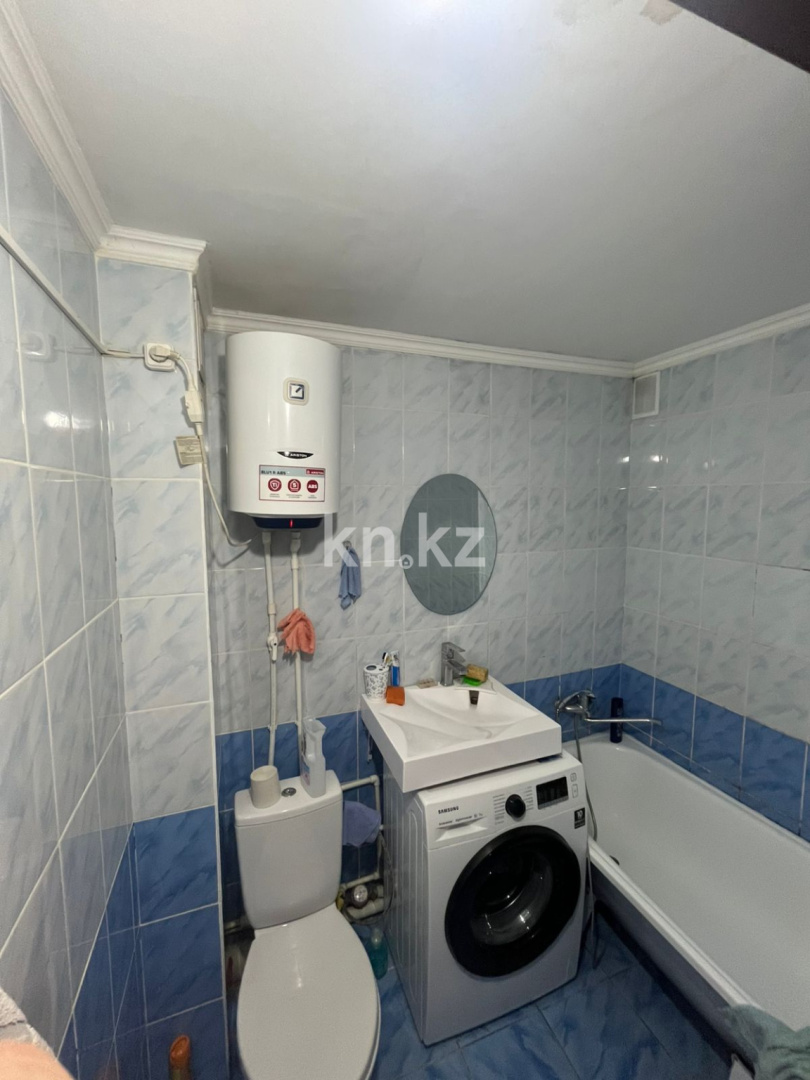 Продажа 2-комнатной квартиры, 47 м², пр. Строителей, дом  17 в Караганде - фото 6