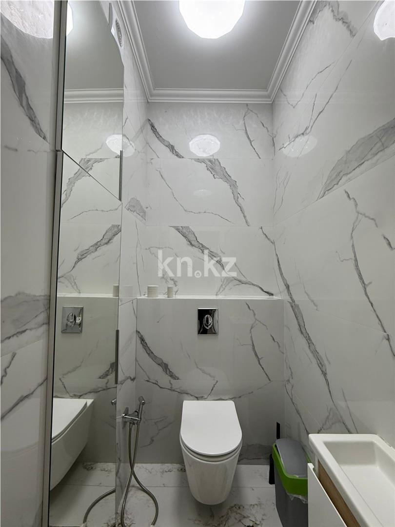 Продажа 3-комнатной квартиры, 80 м², ул. Дюсембекова в Караганде - фото 10