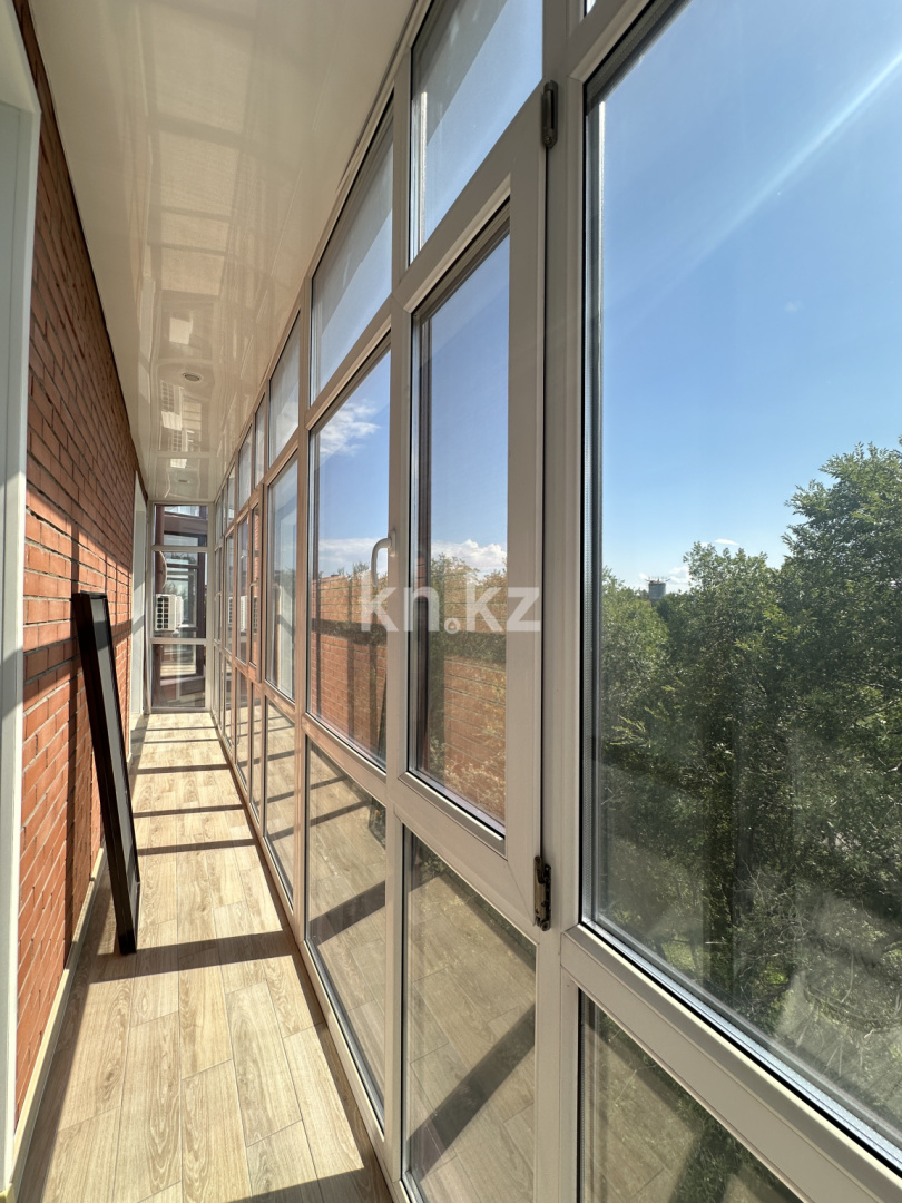 Продажа 4-комнатной квартиры, 198 м², ул. Ботаническая, дом  12/12 в Караганде - фото 24