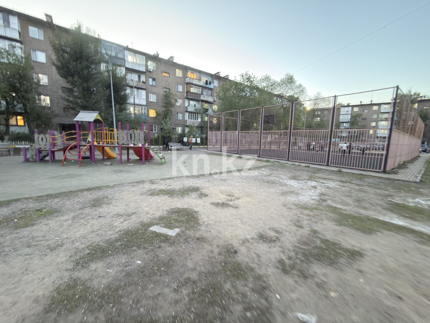 Продажа 4-комнатной квартиры, 76 м² в Караганде - фото 23