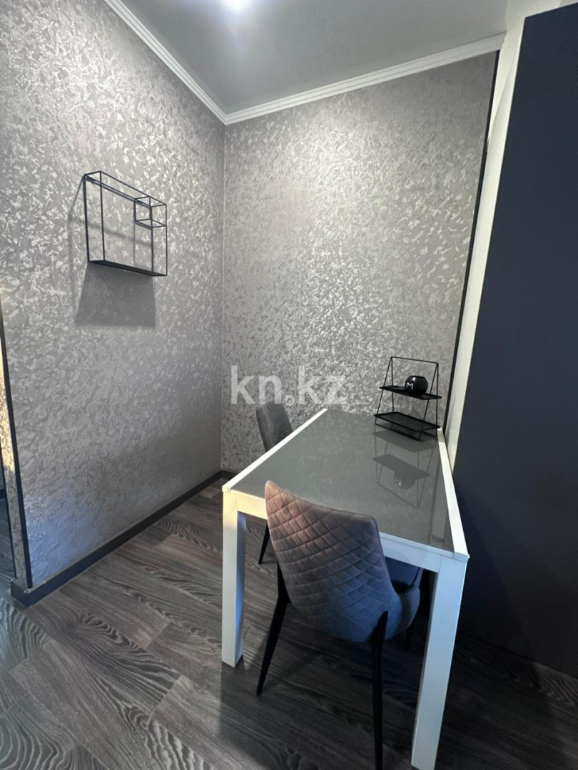 Продажа 2-комнатной квартиры, 54 м² - Продажа двухкомнатных квартир в Караганде - страница 2 фото 8 из 15