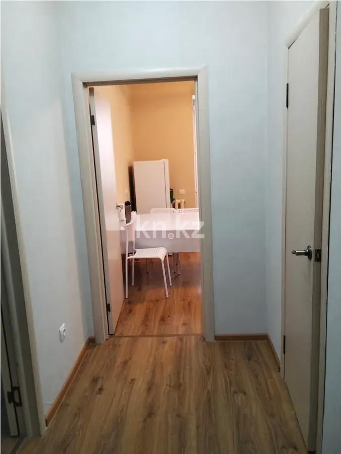 Продажа 1-комнатной квартиры, 42 м², ул. Мухамедханова, дом  28 в Астане - фото 5