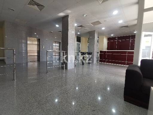 Аренда , пр. Султана Бейбарыса, дом  500 - Продажа квартир в Атырау фото 2 из 12