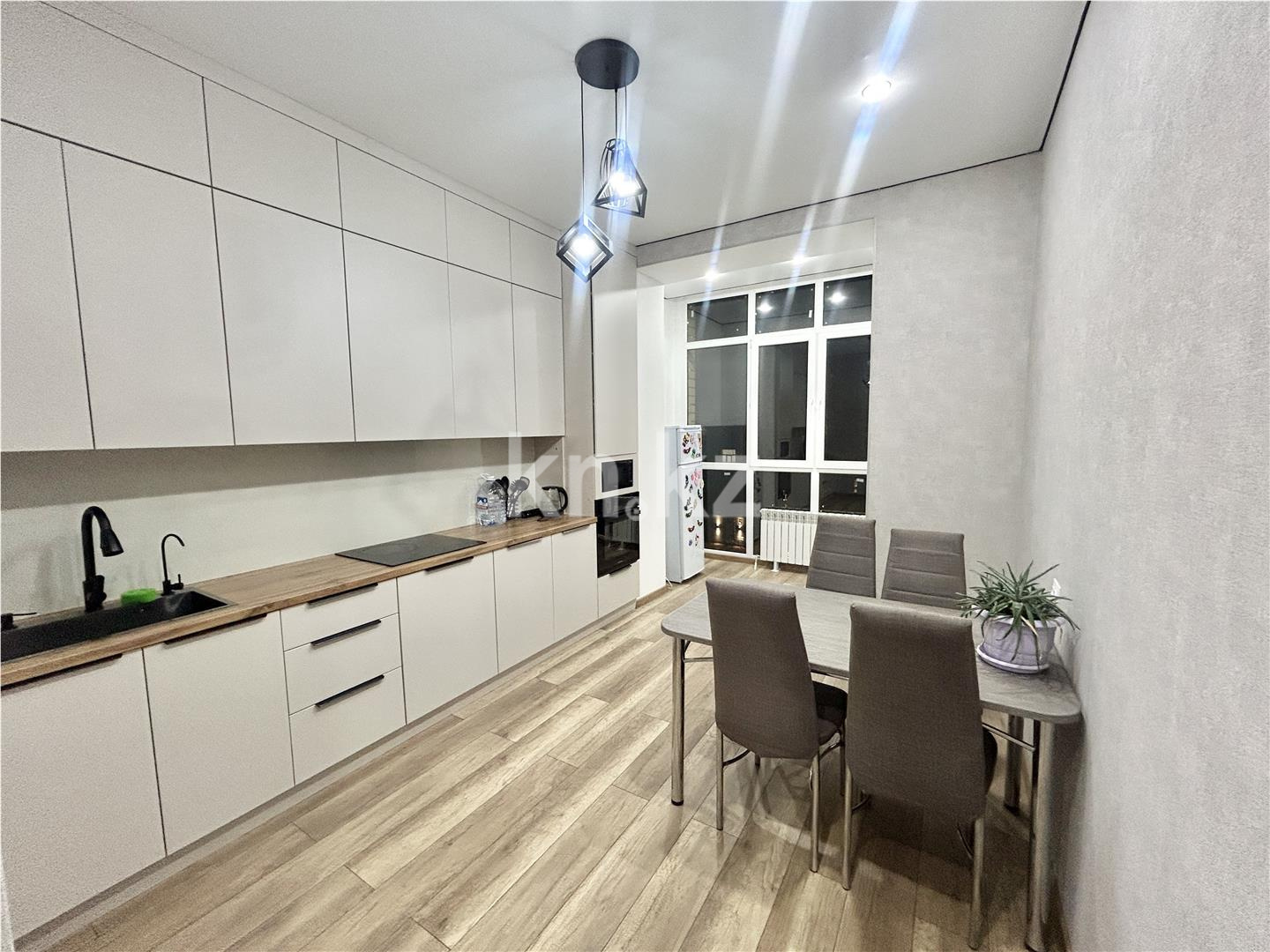 Продажа 2-комнатной квартиры, 70 м² - Продажа двухкомнатных квартир на Юго-Востоке Караганды - страница 5 фото 2 из 18
