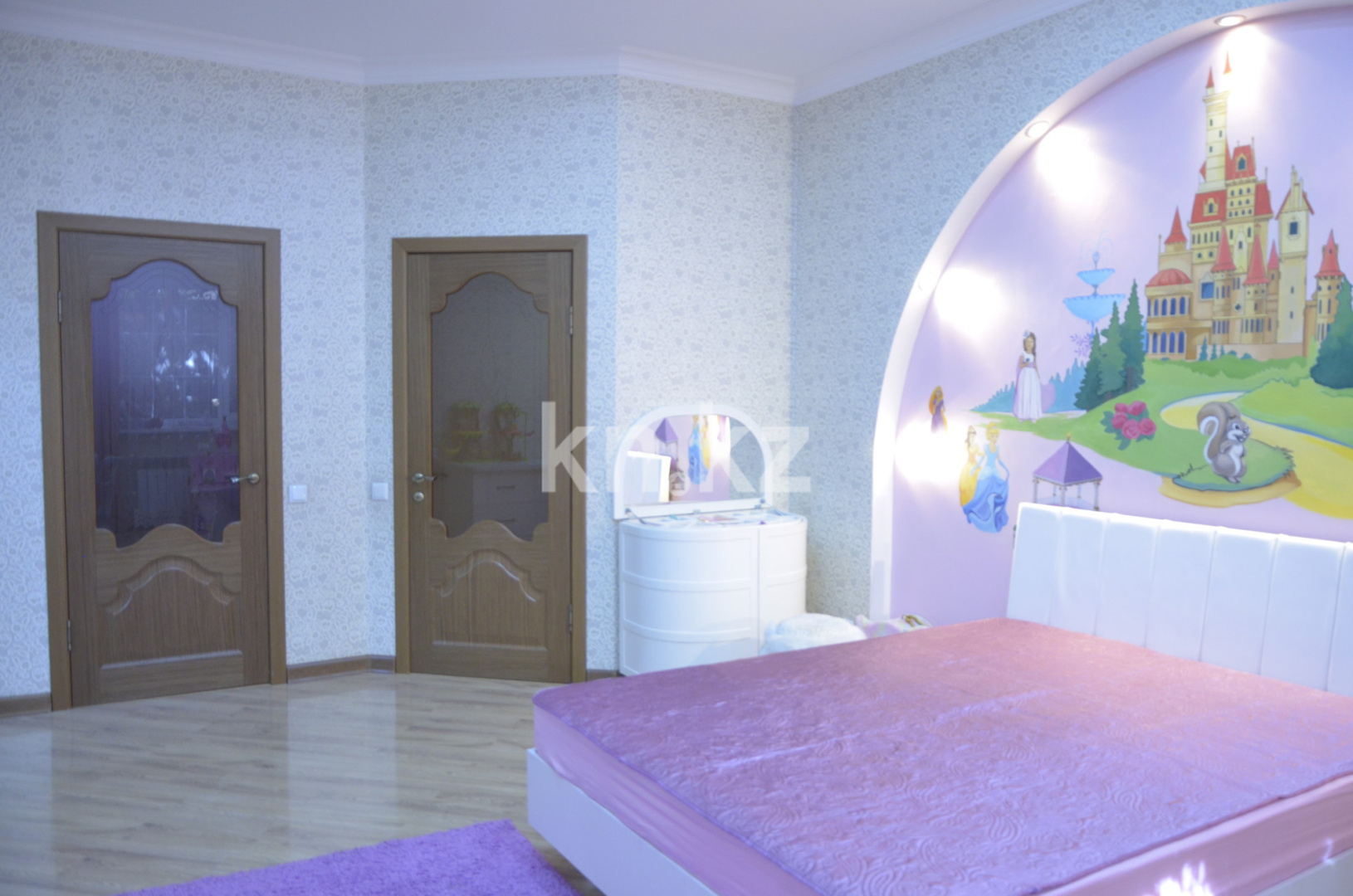 Продажа 7-комнатного дома, 380 м² - Продажа домов, коттеджей в Алматы фото 26 из 40