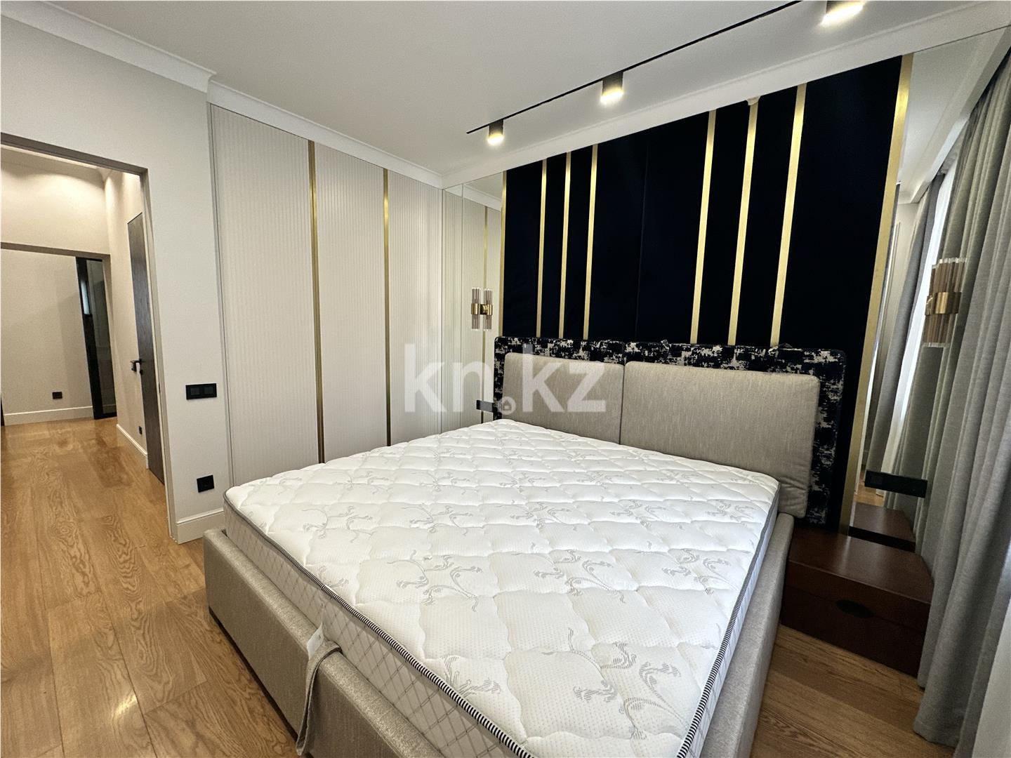 Продажа 4-комнатной квартиры, 105 м², мкр-н Степной-3 - Продажа  четырехкомнатных квартир в Караганде фото 14 из 24