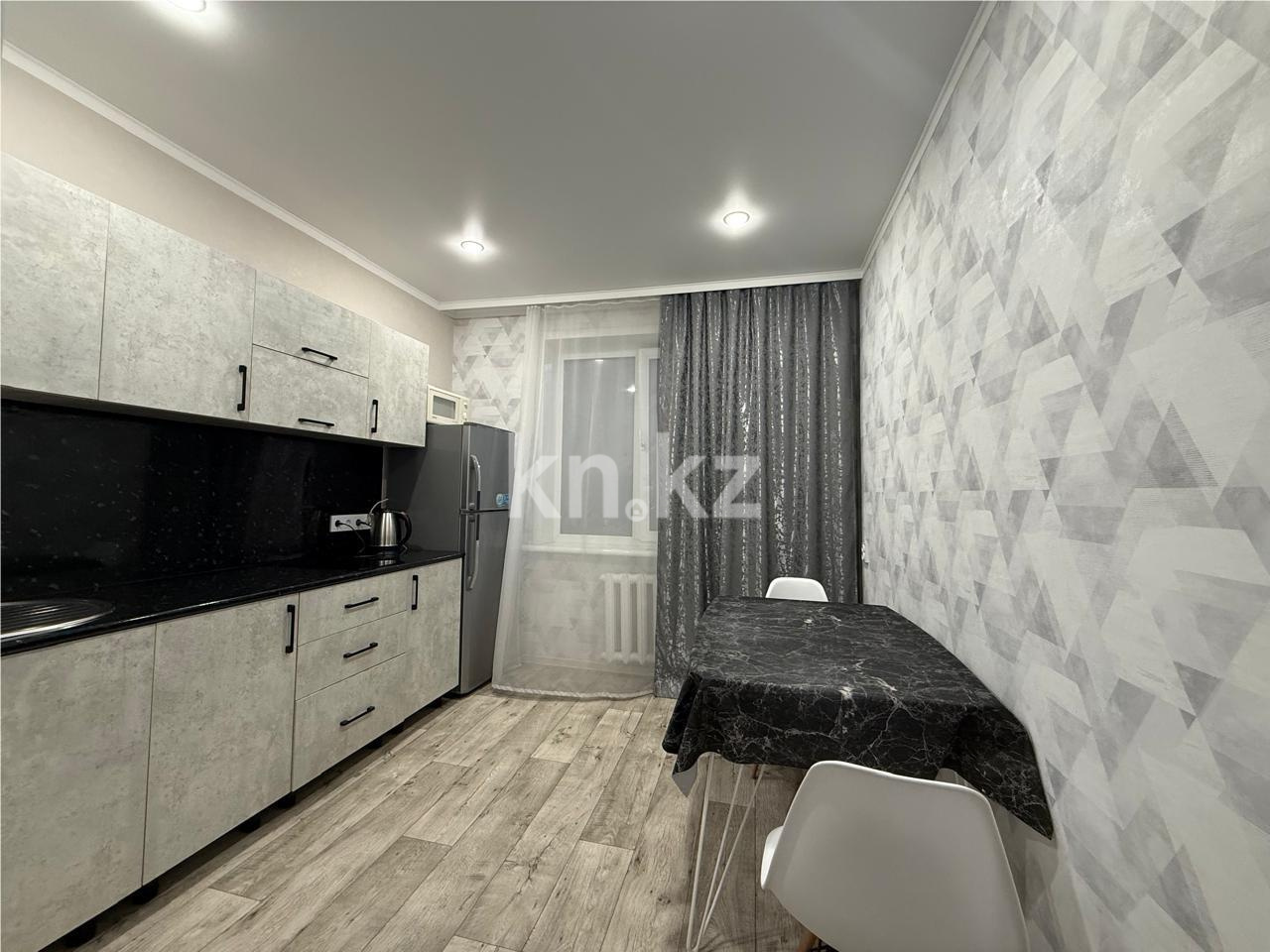 Продажа 1-комнатной квартиры, 41 м² - Продажа квартир в Караганде - страница 2 фото 5 из 17