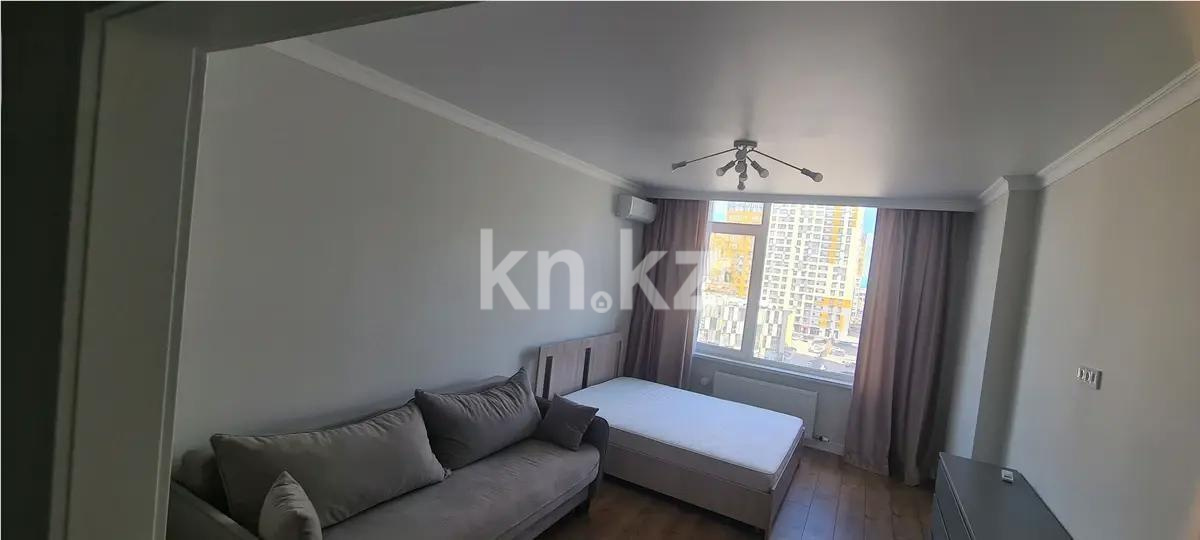 Продажа 1-комнатной квартиры, 43 м² в Астане