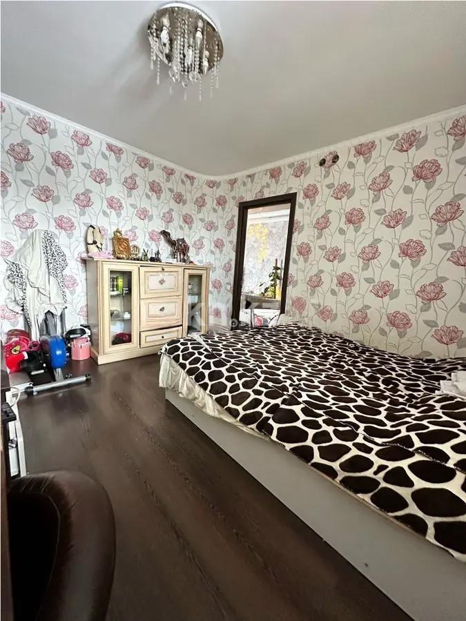 Продажа 4-комнатной квартиры, 98 м² - Продажа квартир в Казахстане - страница 21 фото 3 из 6